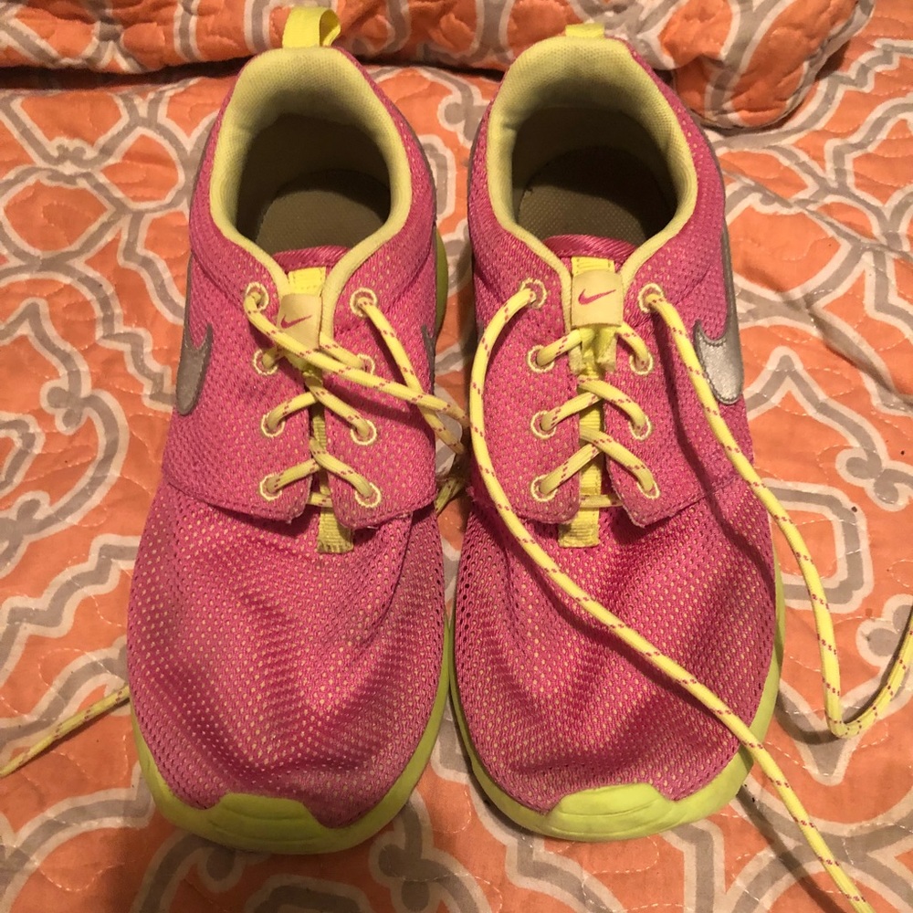 Nike Kids Roshies